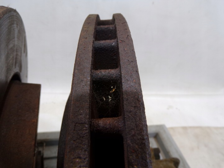 фото №4, Диски затискачі гальмівні передні перед volvo s60