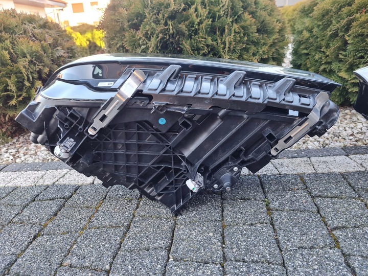 фото №14, Bmw 7 g11 g12 рестайлінг lci повний led laser комплект 7946775-06 7946776-05 вигідна пропозиція