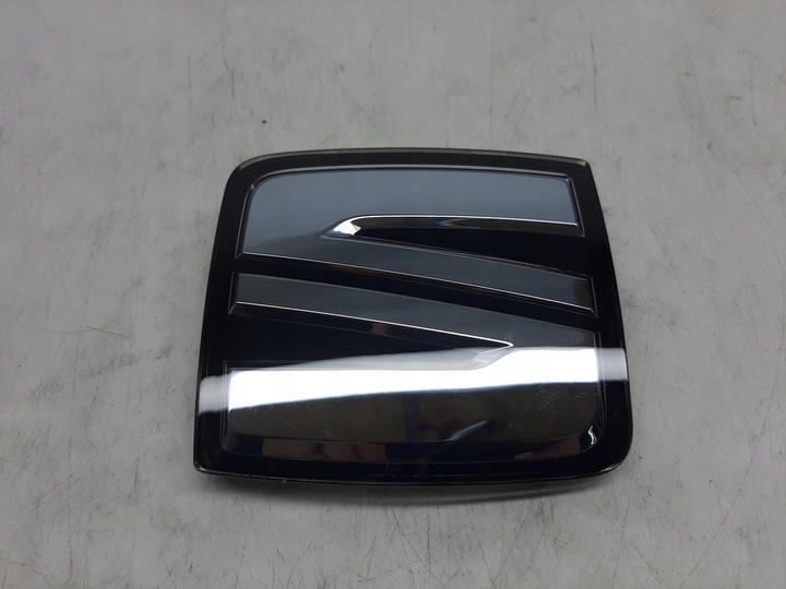 фото №1, Seat ateca fr эмблема значок перед pod радар 575853679g