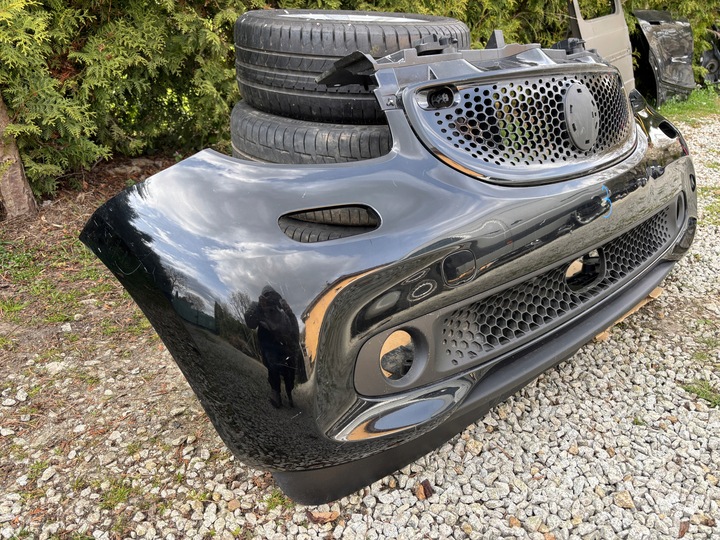 фото №3, Smart forfour ii 2 453 бампер переднє перед решітка