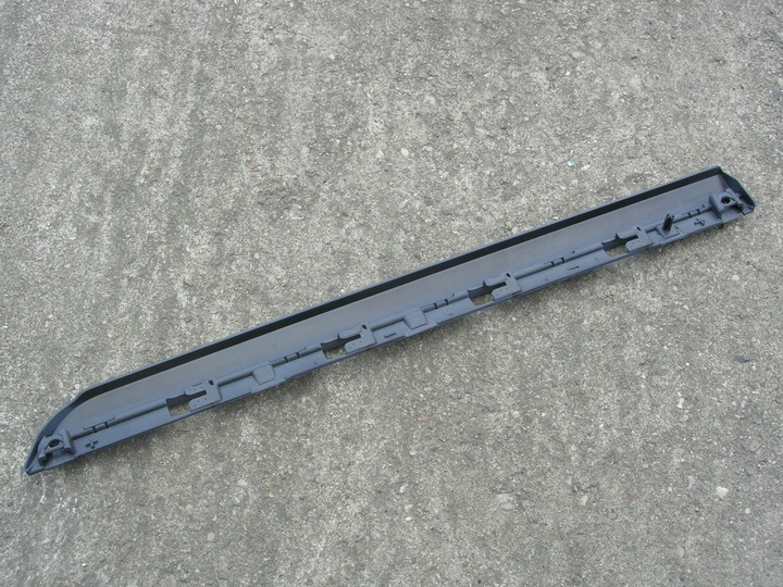 фото №2, Планка дверь rt vw passat b8 3g0854950c d e новая