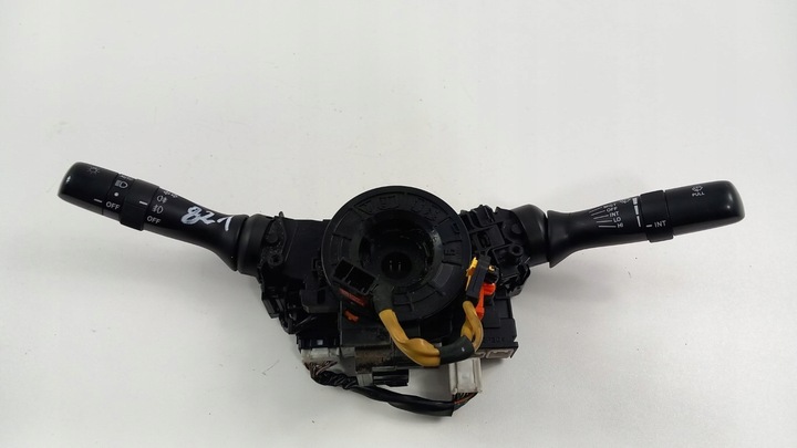 фото №1, Lexus is 220 переключатель комбинированный лента