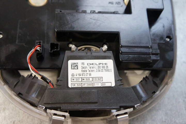 фото №8, Лампа освещение кабины mercedes r w251