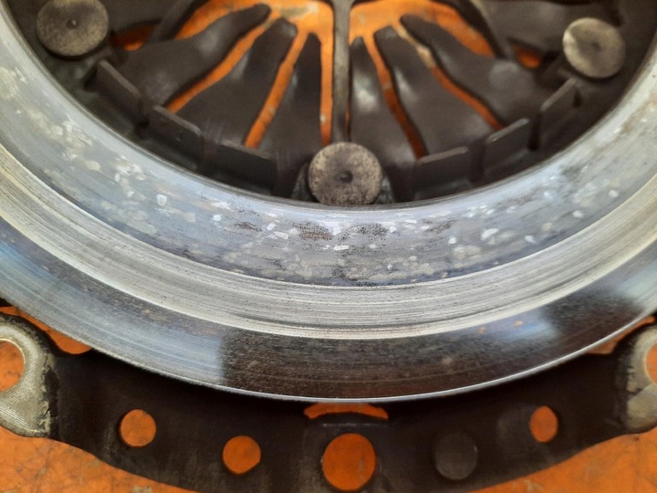 фото №8, Bmw 318 e46 01-06 1.8 116km рестайлінг зчеплення / колесо двомасовий n42b18a