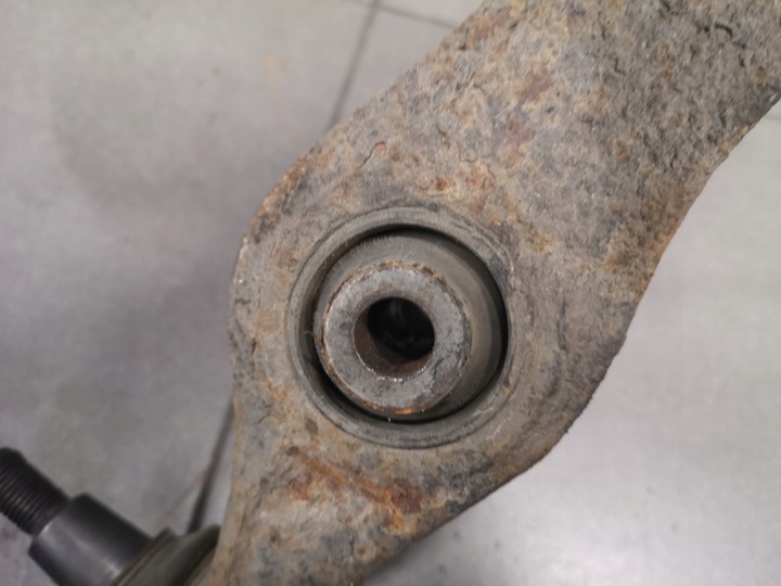 фото №7, Рычаг левый перед vw touareg 7l0407153b