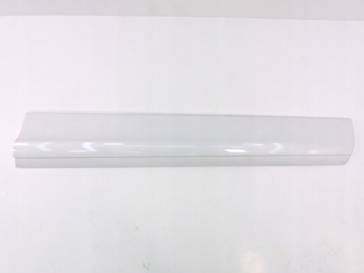 фото №1, Планка двері праві перед audi q7 ls9r 4l0853960e f 12r