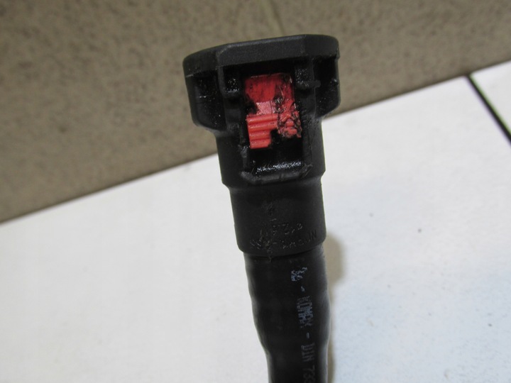 фото №4, Шланг радиатор масла коробки автомат 2,0 tdci ford c-max mk2 focus mk3