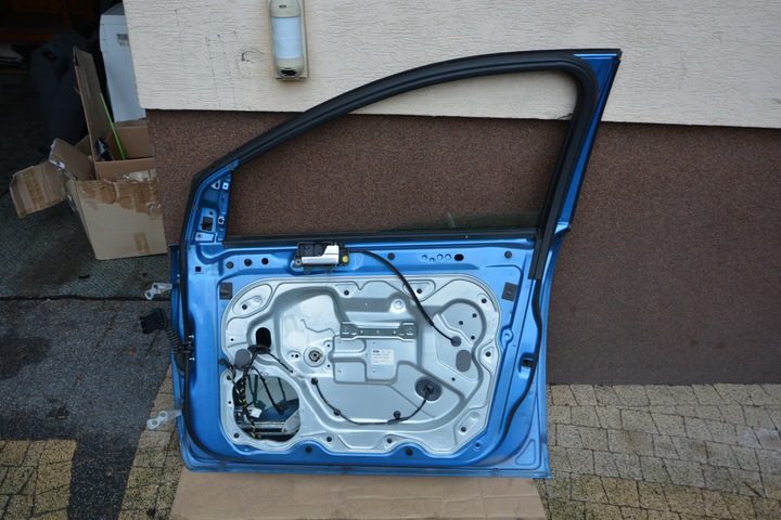фото №9, Двері правий перед ford focus mk2 hb 1.6 tdci 2006
