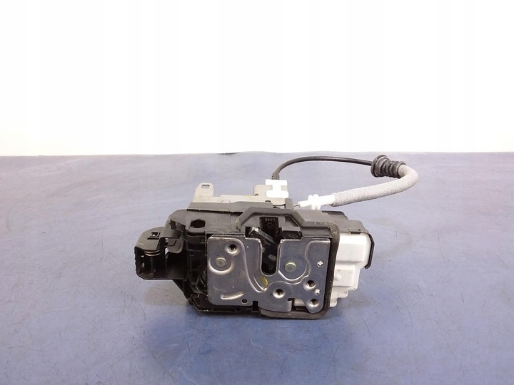 фото №1, Volvo xc60 ii замок двері зад правий 8 pin 31462449