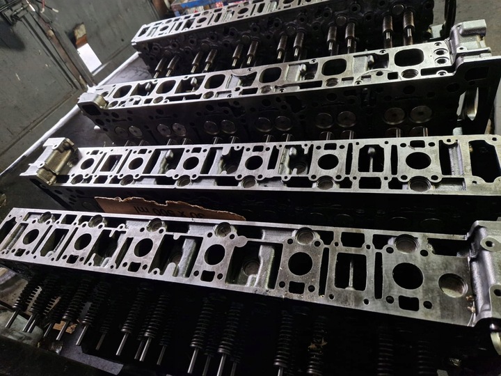 фото №3, Головка om470 mercedes actros axor