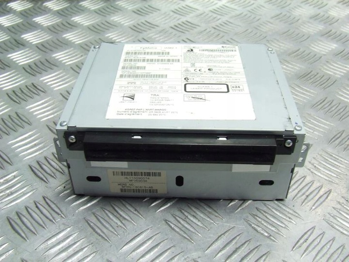 фото №1, Volvo v60 радио 31357004aa