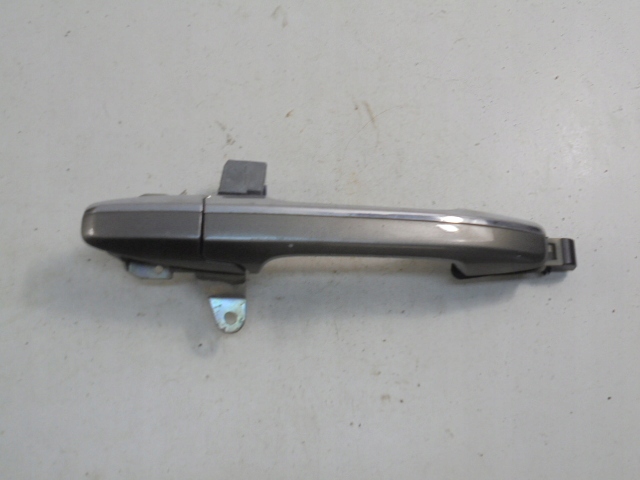 фото №1, Honda civic 8 viii 05-08 ручка дверь наружная правая перед sedan nh701m