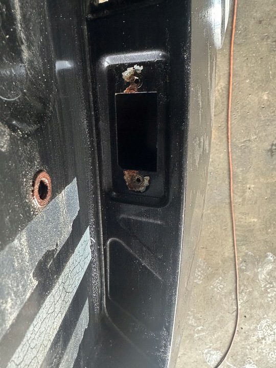 фото №11, Кришка багажника скло голий vw touareg 7l lc9z