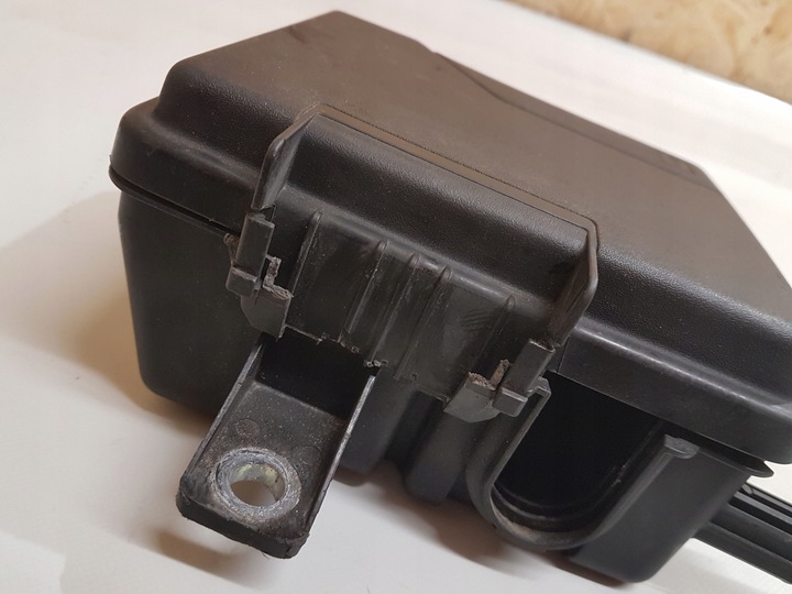 фото №6, Laguna iii защита корпус предохранителей 2.0dci