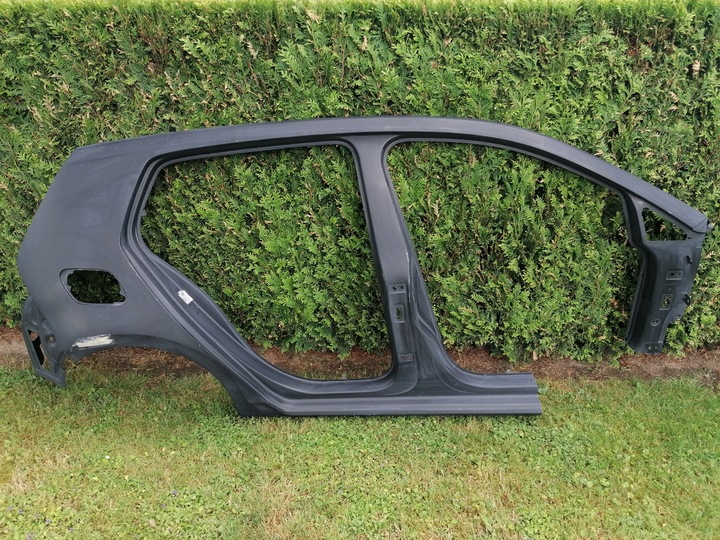 фото №1, Крило правий зад обшивка стійка поріг vw golf 7 vii 5g4 hb 2012-2020r