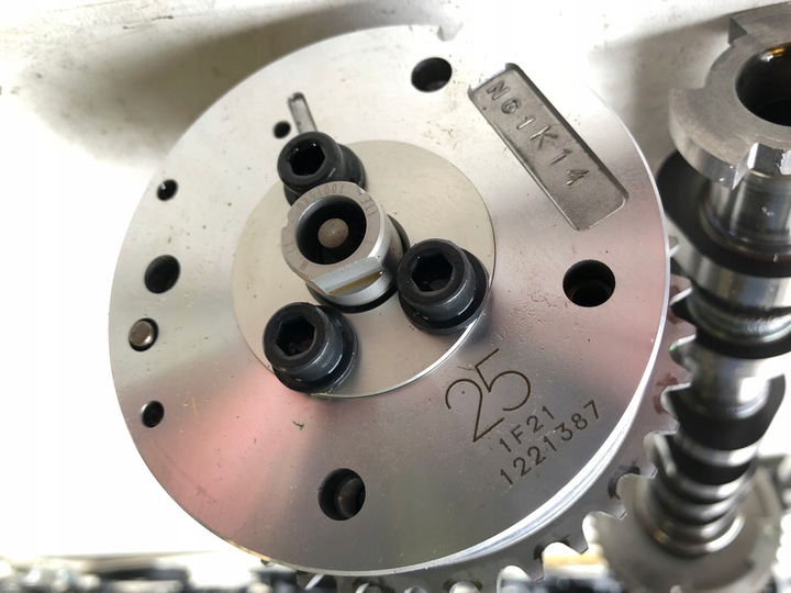 фото №9, Toyota yaris cross 1.5 гибрид xm15a-p92g m15a валы распределительный вал головка вал