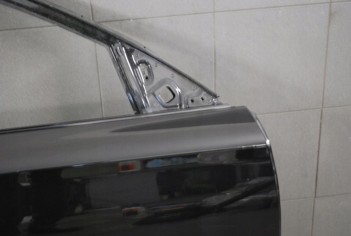 фото №8, Двері праві перед audi a8 d4 чорні