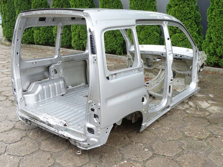 фото №1, Citroen berlingo peugeot partner i рестайлинг 02-10 четверть правые зад крыло