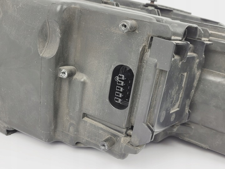 фото №8, Audi a8 d3 рестайлинг лампа правая bi-xenon поворотный led 4e0941004be европа