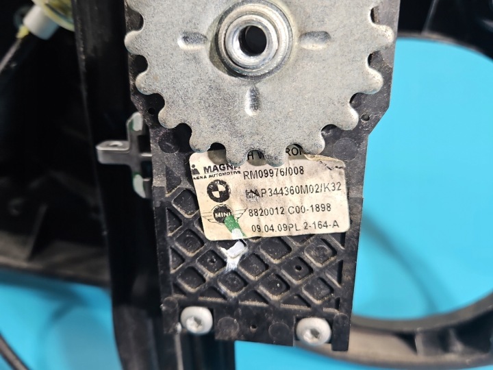 фото №14, Подъемник перед правое стёкла лебёдка mini cooper one ii r56 06- 6 pin 3d hb
