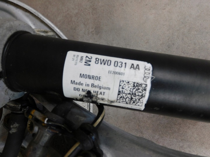 фото №11, Audi a4 b9 8w a5 8w6 поворотный кулак правая комплектная 8w0407242f 8w0407560