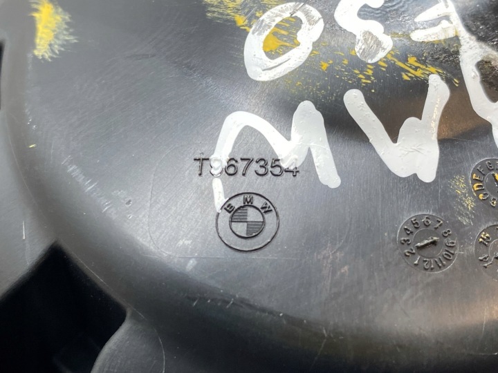 фото №7, Bmw 3 f30 f35 f31 2014 вентилятор воздуховод / подача воздуха t947775