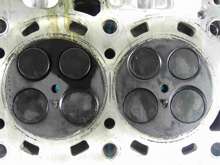 фото №11, Головка вали 5 форсунка toyota avensis t27 2.2 d4d