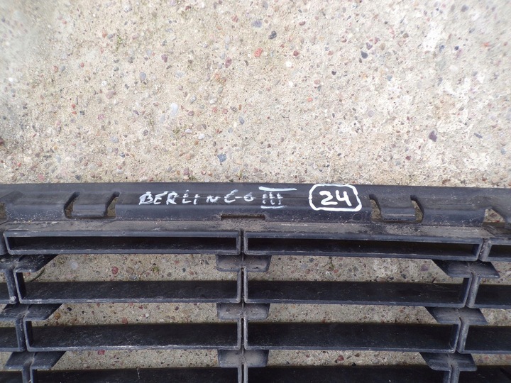 фото №11, Решётка бампера перед 9681519877 berlingo iii