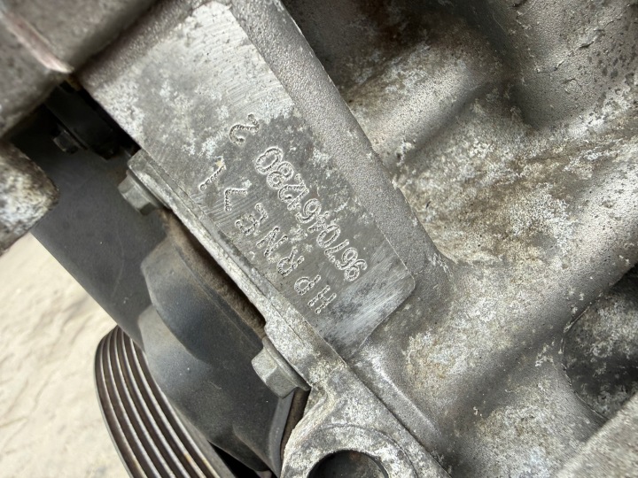 фото №10, Peugeot 208 i 1.6 e hdi двигун 9hp dv6d be 10jbfm оригінал європа 93km