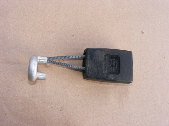 фото №1, Audi a6 c5 застібка застібка ременів зад 8d0857740a