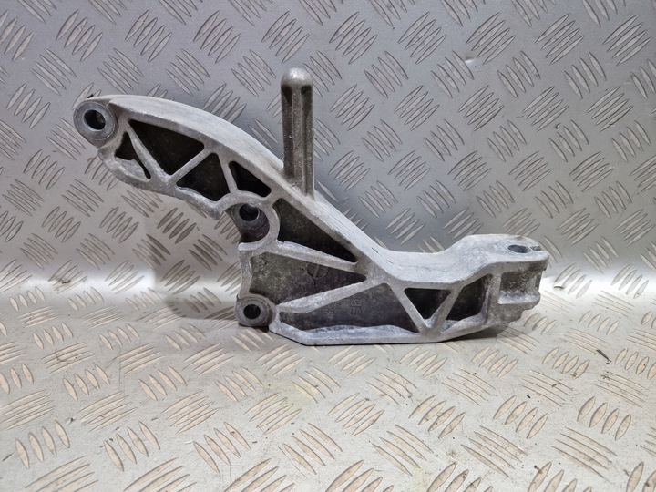 фото №1, Лапи кронштейн коробки двигателя meriva b 1.4 turbo