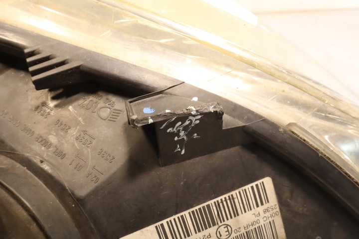 фото №8, Лампа левая передняя renault megane iii 260600017