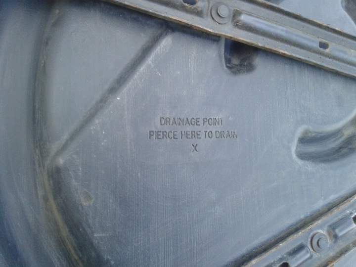 фото №8, Бак топлива bak ford focus c-max 1 i mk1 2003-2010 3m51-9k007-ud