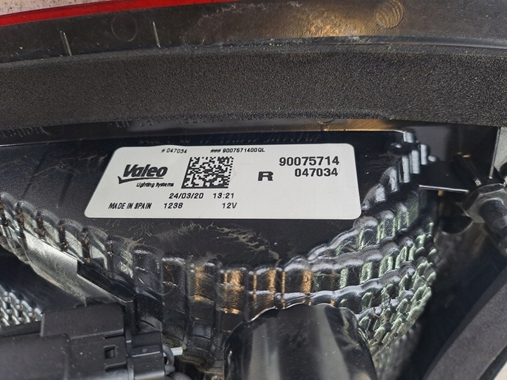 фото №3, Ford c-max ii 18r лампа w крышка багажника правые зад задняя