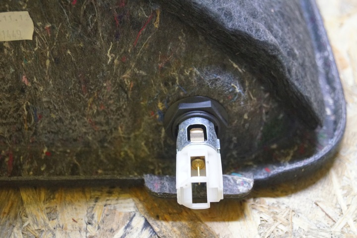 фото №7, Бардачок багажника ниша audi a5 8t 8t886399287a