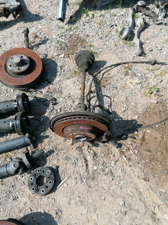 фото №1, Mercedes r230 sl поворотна опора ступиця зад диск zacis