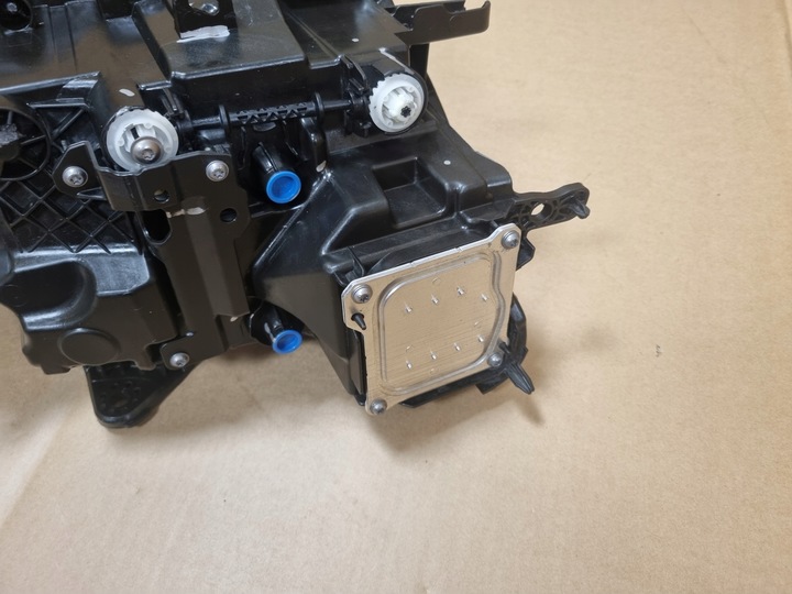 фото №14, Volvo s60 iii v60 ii лампа левая передняя левый перед полный led