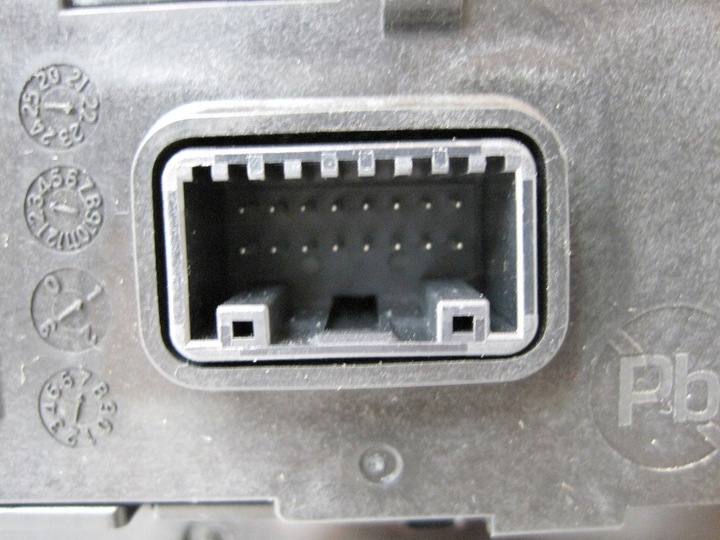 фото №12, Панель кондиционера hyundai tucson iii 97250-n7300