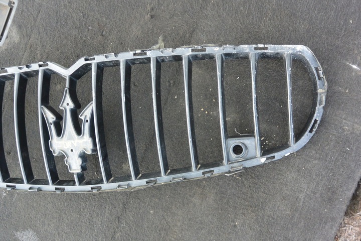 фото №4, Решётка радиатора решётка maserati quattroporte vi корзина pdc