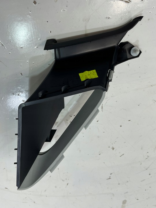 фото №1, Захист стійка права vw golf vii 5g0868144a