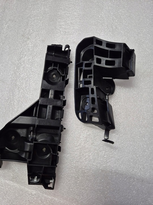 фото №12, Opel astra k v 5 ползун крепление бампера правый зад задний 39086937