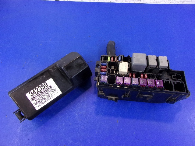 фото №1, Subaru justy коробка запобіжників 7154-8755-30