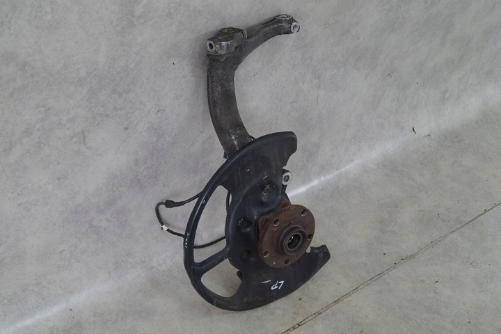 фото №3, Поворотна опора лівий перед audi rs4 b7 06-08 4.2 fsi