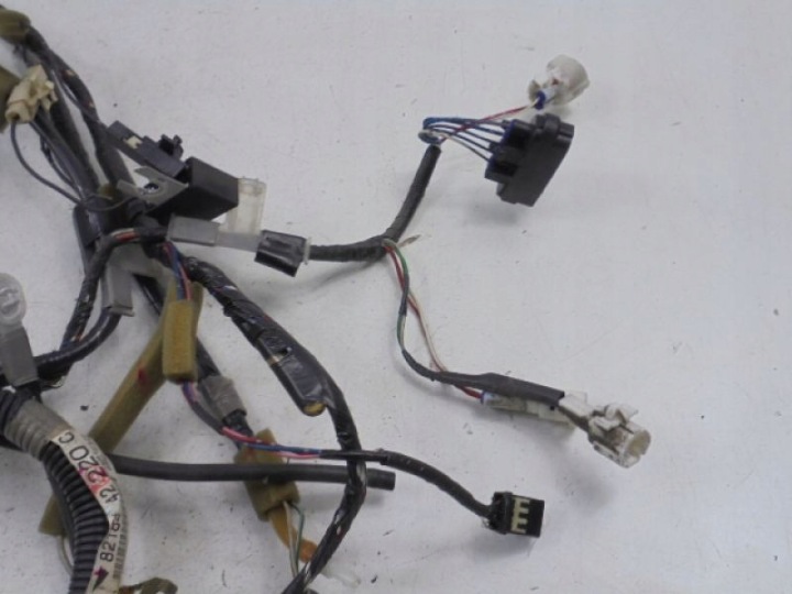 фото №9, Toyota rav4 ii 00-03 жгут крышки 8218442220c