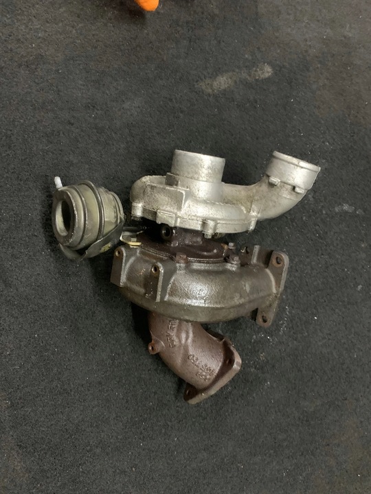 фото №4, Турбонагнетатель passat b5 a6 c5 2.5 tdi 059145701c