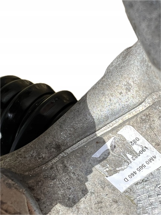 фото №7, Vw touareg 4x4 audi q7 sq7 права зад поворотна опора ступиця з wahaczami 4m0505460d