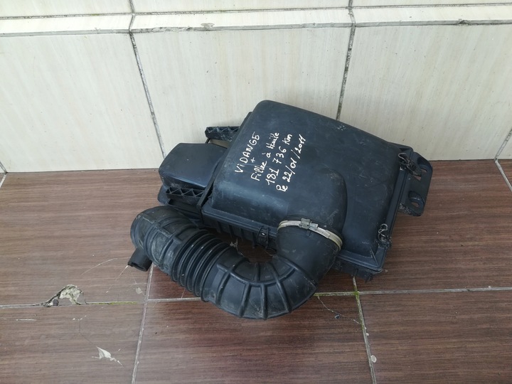 фото №1, Корпус фильтра воздуха master ii 97-00 2.5d оригинальный номер