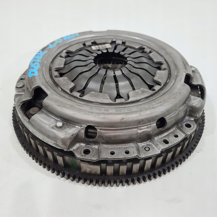 фото №1, Valeo сцепление двухмассовый маховик диск прижим duster 2.0 16v 8201012792 8201012793