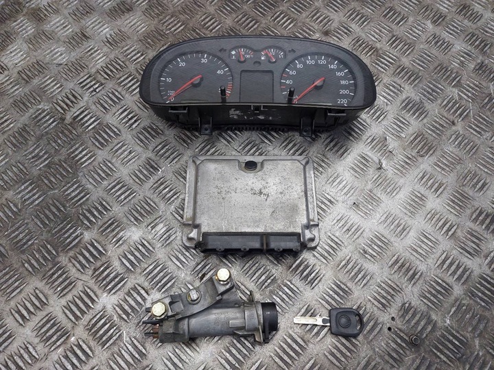 фото №1, Набір стартовий volkswagen golf iv 1.9 tdi 90 km механічна коробка передач 5b 4b0905851c