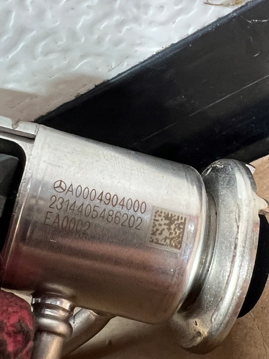 фото №6, Mercedes w177 w118 w247 2.0 cdi инжектор форсунка adblue a0004904000